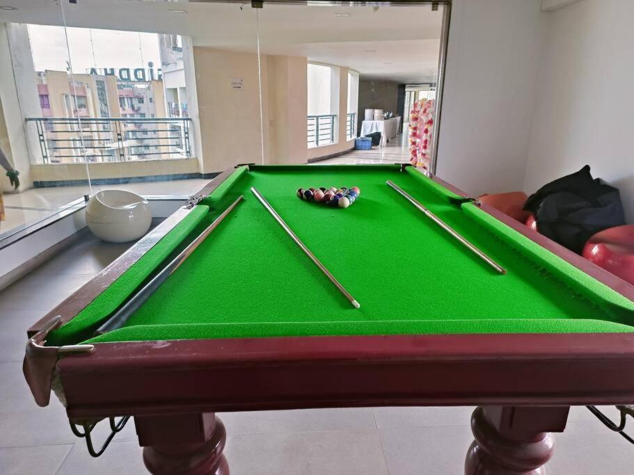 Siddha Xanadu 313, Poolside Near Airport, Cc2 Mall Kolkata